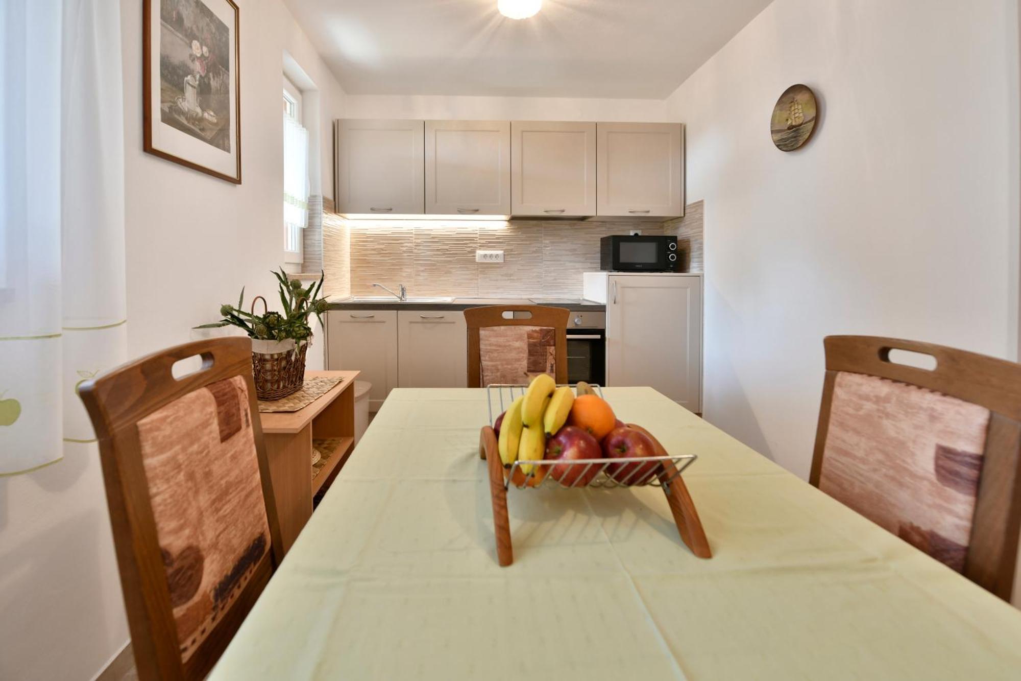 Apartment Slavica Vrvari โปเรช ห้อง รูปภาพ